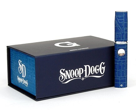 Snoop Dogg Micro G Pen next to a Box